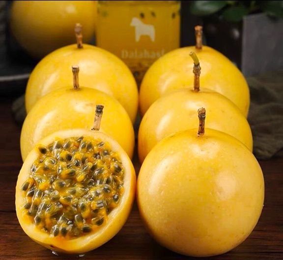 Fresh passion fruit (Organic fruits)-US - Image 3