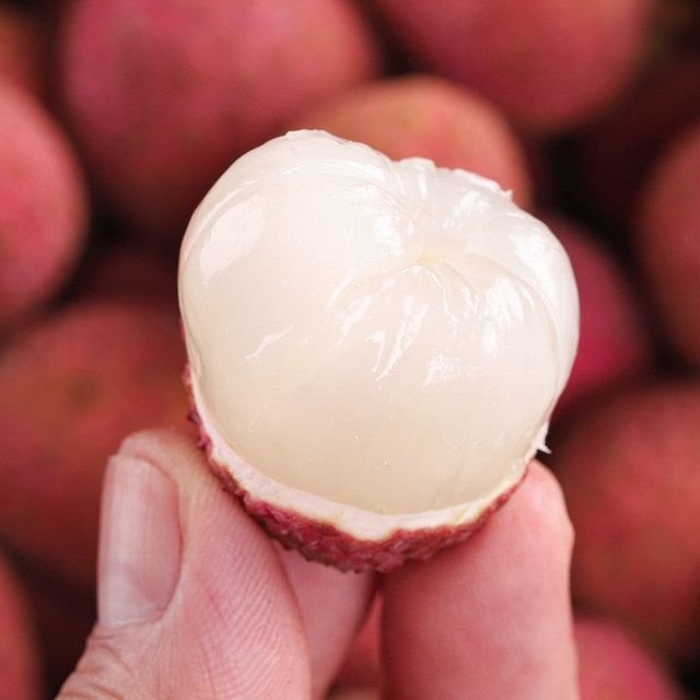 Fresh lychees (organic fruit) -US - Image 4